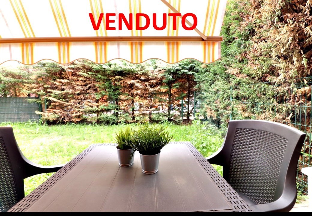 BIlocale con giardino in vendita a Busnago (MB)